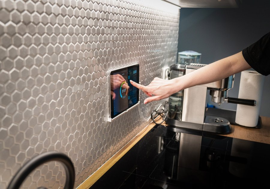 Smart Home Technology
